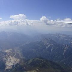 Flugwegposition um 13:47:08: Aufgenommen in der Nähe von Donnersbach, Österreich in 2422 Meter